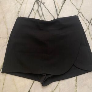 Zara Mini Skort